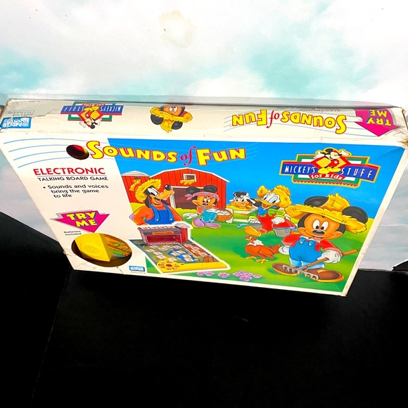 DISNEYS VTG 90s 3-D MIKEYS STUFF SOUNDS OF FUN ELECTRONIC TALKING BOARD GAME - Picture 12 of 16